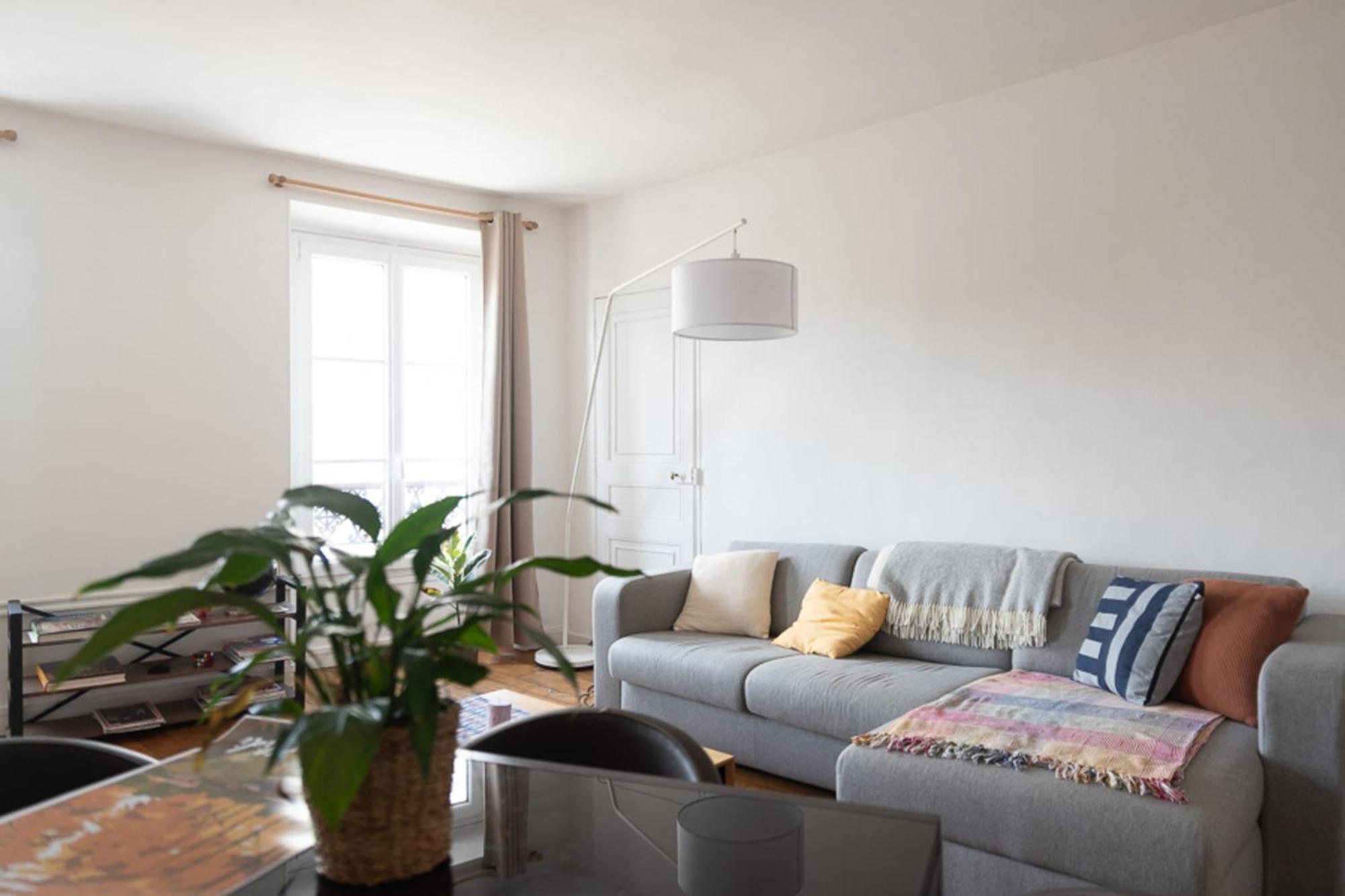 Charming 58 M Love Nest In The Heart Of Apartment *